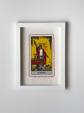Cargar imagen en el visor de la galería, Cuadro Tarot Bordado - El Mago
