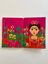 Cargar imagen en el visor de la galería, Booklet Frida y Flores FUCSIA
