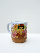 Cargar imagen en el visor de la galería, Taza Frida Floral - Tapa y apoyo antideslizante
