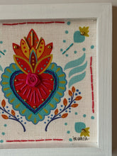 Cargar imagen en el visor de la galería, Milagrito Mexicano Bordado - Corazón Alado
