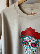 Cargar imagen en el visor de la galería, Remera Oversize - Calaca
