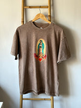 Cargar imagen en el visor de la galería, Remera Oversize - Virgen de Guadalupe
