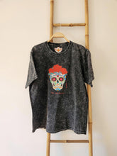 Cargar imagen en el visor de la galería, Remera No me olvides
