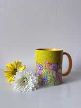 Cargar imagen en el visor de la galería, Taza Frida - Amarillo
