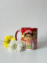 Cargar imagen en el visor de la galería, Taza Frida
