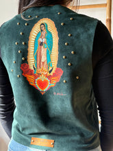 Cargar imagen en el visor de la galería, Chaleco de cuero Verde - Virgen de Guadalupe
